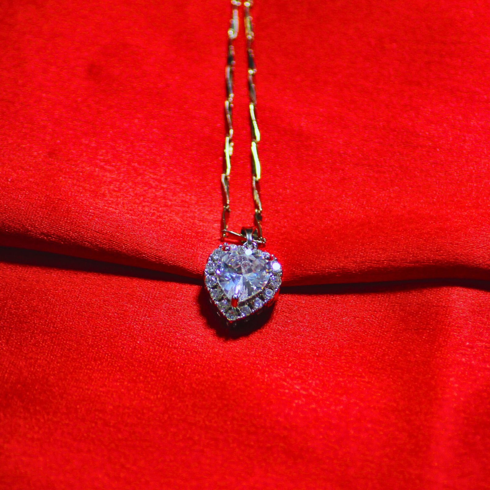 Heartfelt-Embrace-Sparkling-Heart-Pendant-Necklace