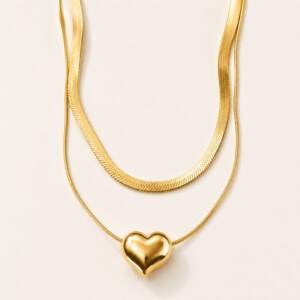 Lustrous Heart Pendant Layered Necklace