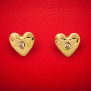 Lustrous Heart Stud Earrings with Sparkling Accent