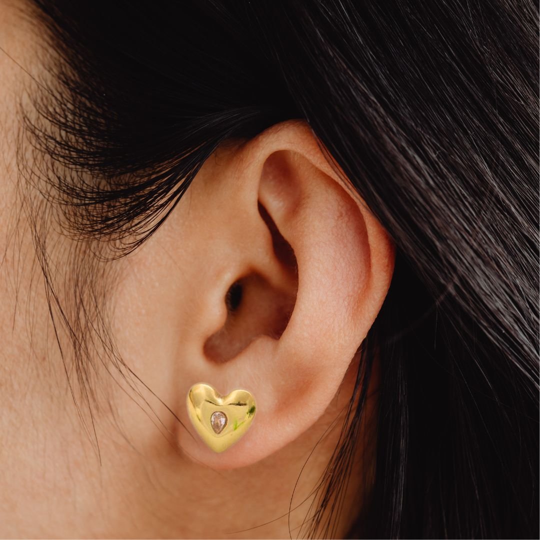 Lustrous-Heart-Stud-Earrings-with-Sparkling-Accent-2