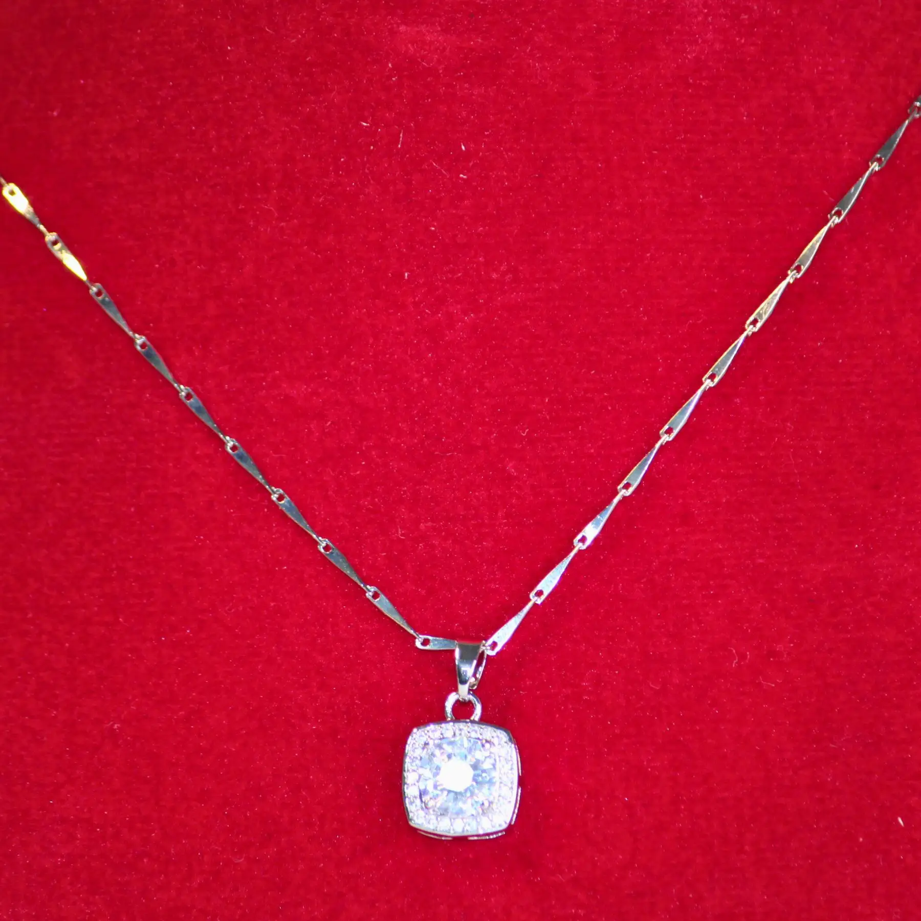 Radiant-Cushion-Halo-Pendant-with-Elegant-Chain-2